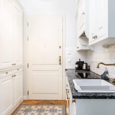 Silverton Studio Deluxe Renovated City Center *