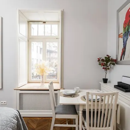 Apartment Silverton Studio Deluxe Renovated City Center *