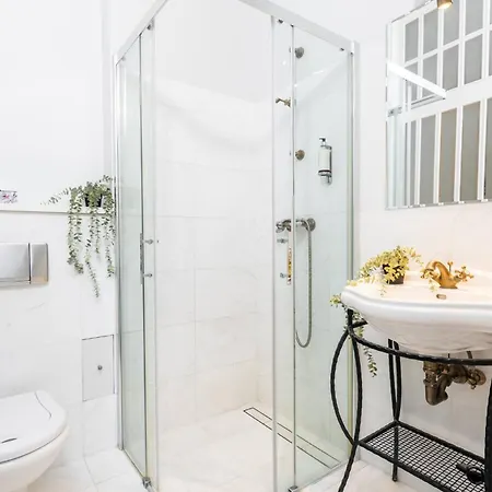 Appartement Silverton Deluxe Renovated Center