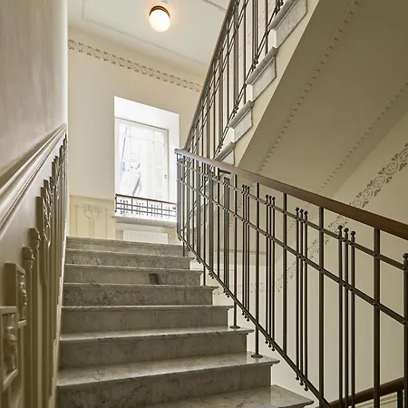 Silverton Deluxe Renovated Center Varsovie